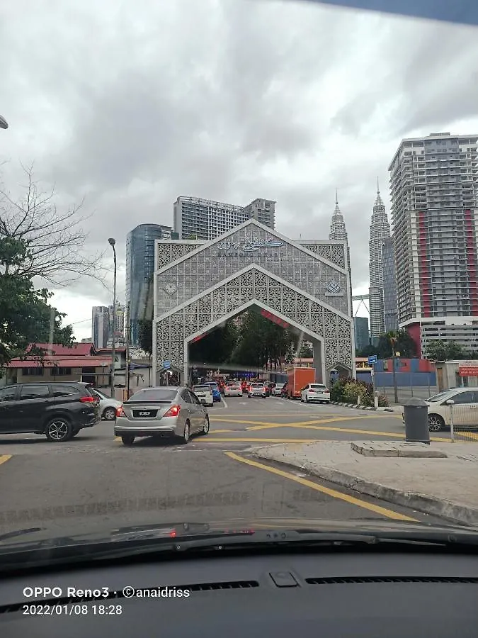 Apartment Legasi Kampung Baru Guest House By Rumahrehat Twin Tower View Kuala Lumpur
