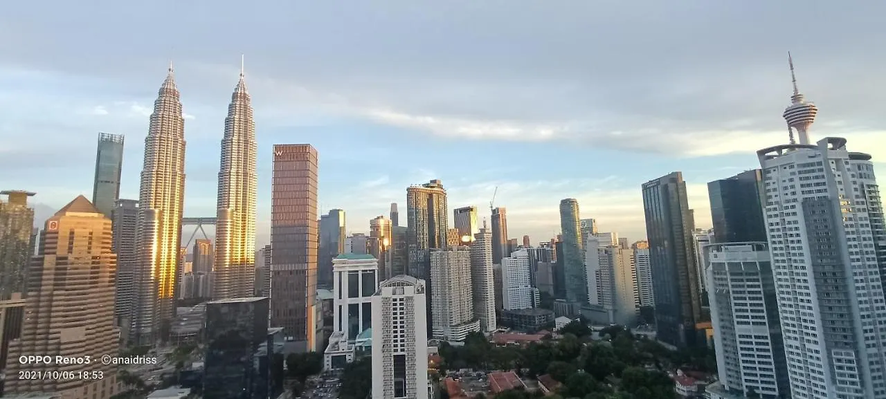 Apartment Legasi Kampung Baru Guest House By Rumahrehat Twin Tower View Kuala Lumpur