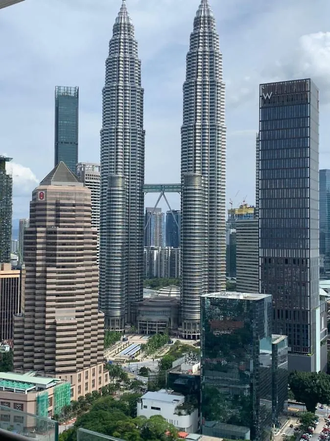 Legasi Kampung Baru Guest House By Rumahrehat Twin Tower View Kuala Lumpur Malaysia