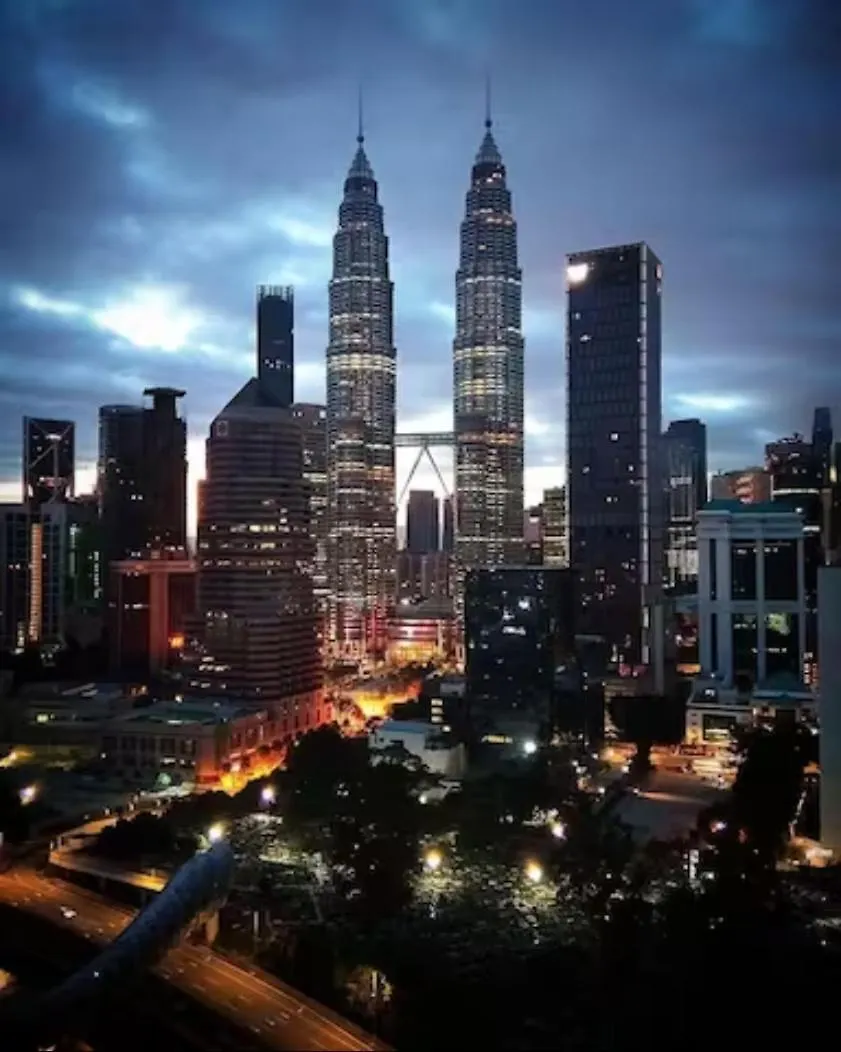 Apartment Legasi Kampung Baru Guest House By Rumahrehat Twin Tower View Kuala Lumpur Malaysia