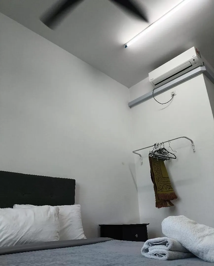 Legasi Kampung Baru Guest House By Rumahrehat Twin Tower View Kuala Lumpur
