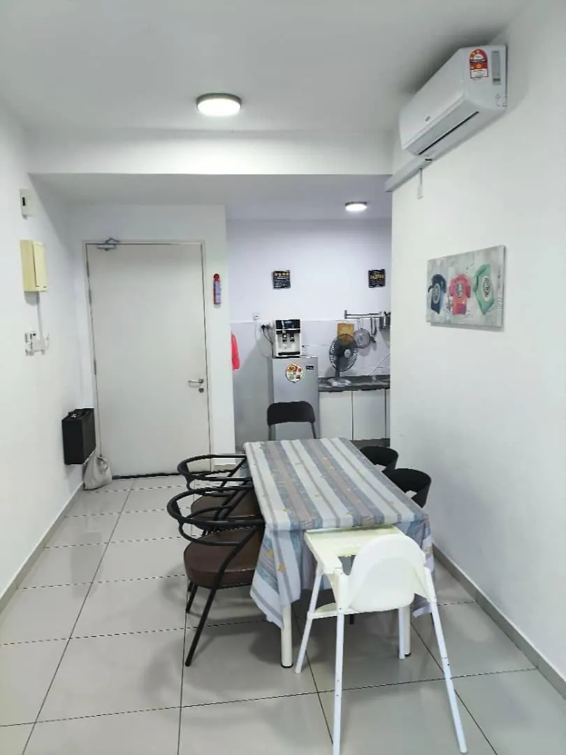 Apartment Legasi Kampung Baru Guest House By Rumahrehat Twin Tower View Kuala Lumpur