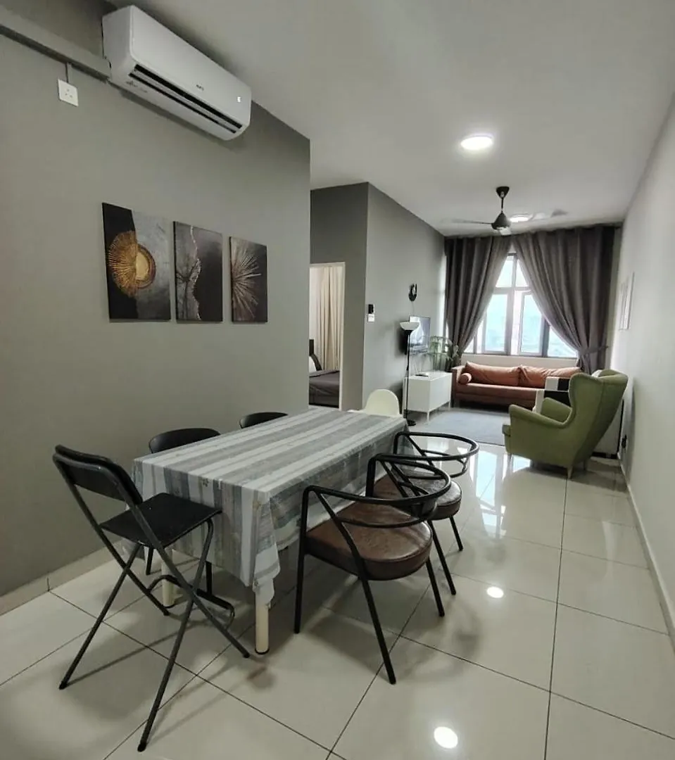 Apartment Legasi Kampung Baru Guest House By Rumahrehat Twin Tower View Kuala Lumpur Malaysia